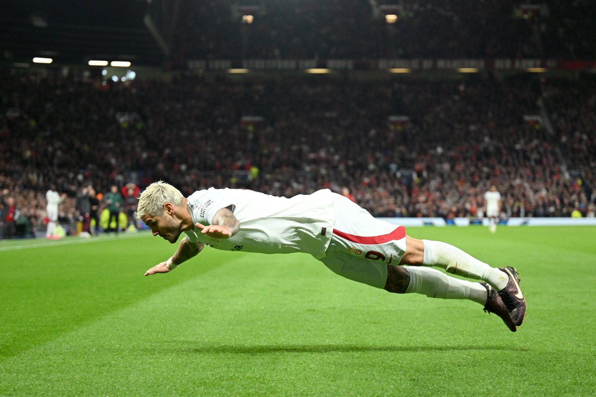 Beyaz forma deyince 😎 

Frankfurt - Galatasaray #icardi #ChampionsLeague