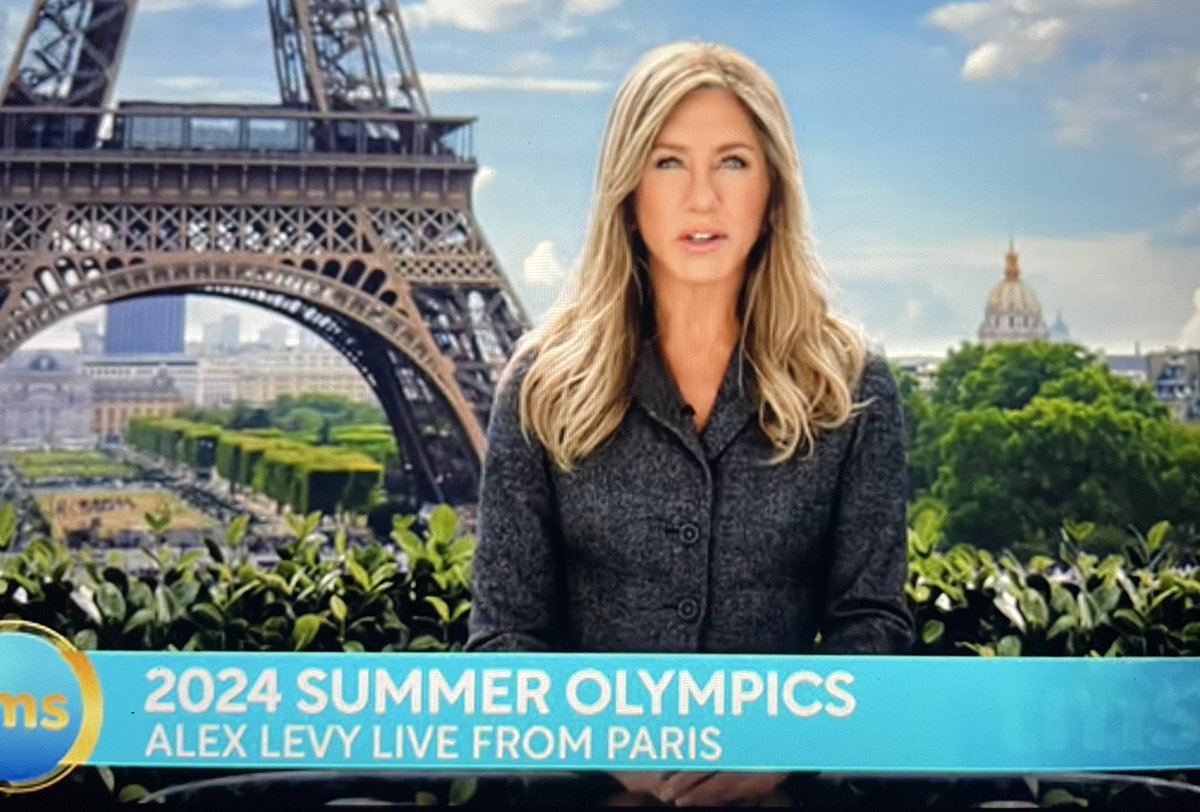 È tornata. 
E deve raccontare le Olimpiadi. 
E deve fare ascolti. 
La mia conduttrice preferita.
#AlexLevy
#TheMorningShow