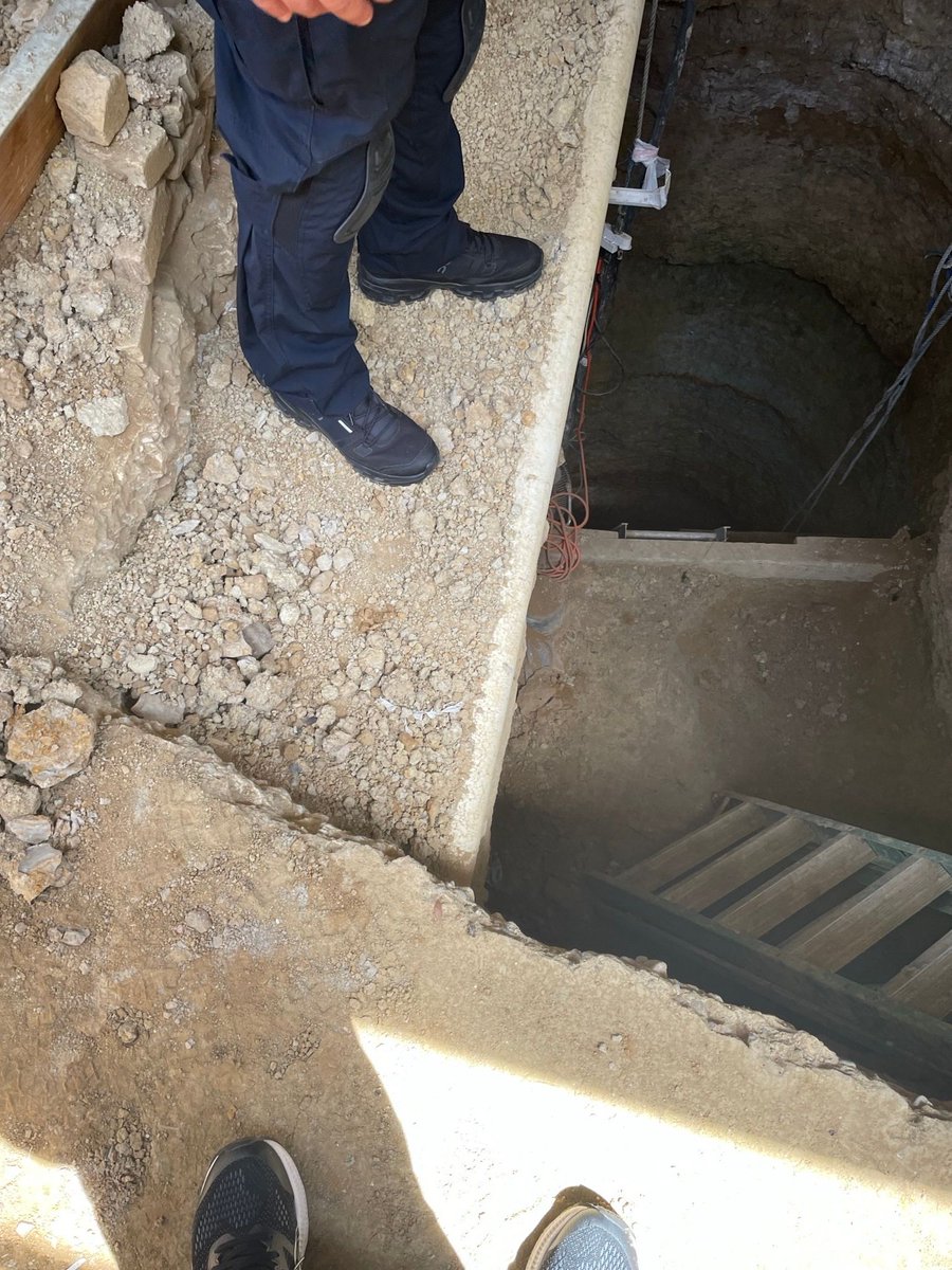 DEAHOUSTONDiv's tweet image. An unlikely discovery! A #tunnel 25 ft deep, was found inside a Laredo vape shop by #DEA Laredo agents and @mylaredopd during a search warrant. #Marijuana and #cocaine seized. Special thanks to the Webb County District Attorney&apos;s Office for helping us keep our #communitysafe.