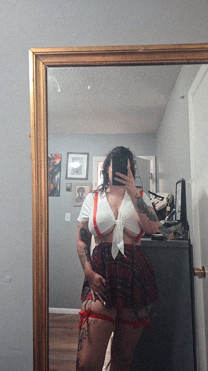 BritElsey's tweet photo. Going to make some content in this asap! 

$10 no Ppv! 

#onlyfans #stlouis #altbaddie https://t.co/y4xYhCPpL6