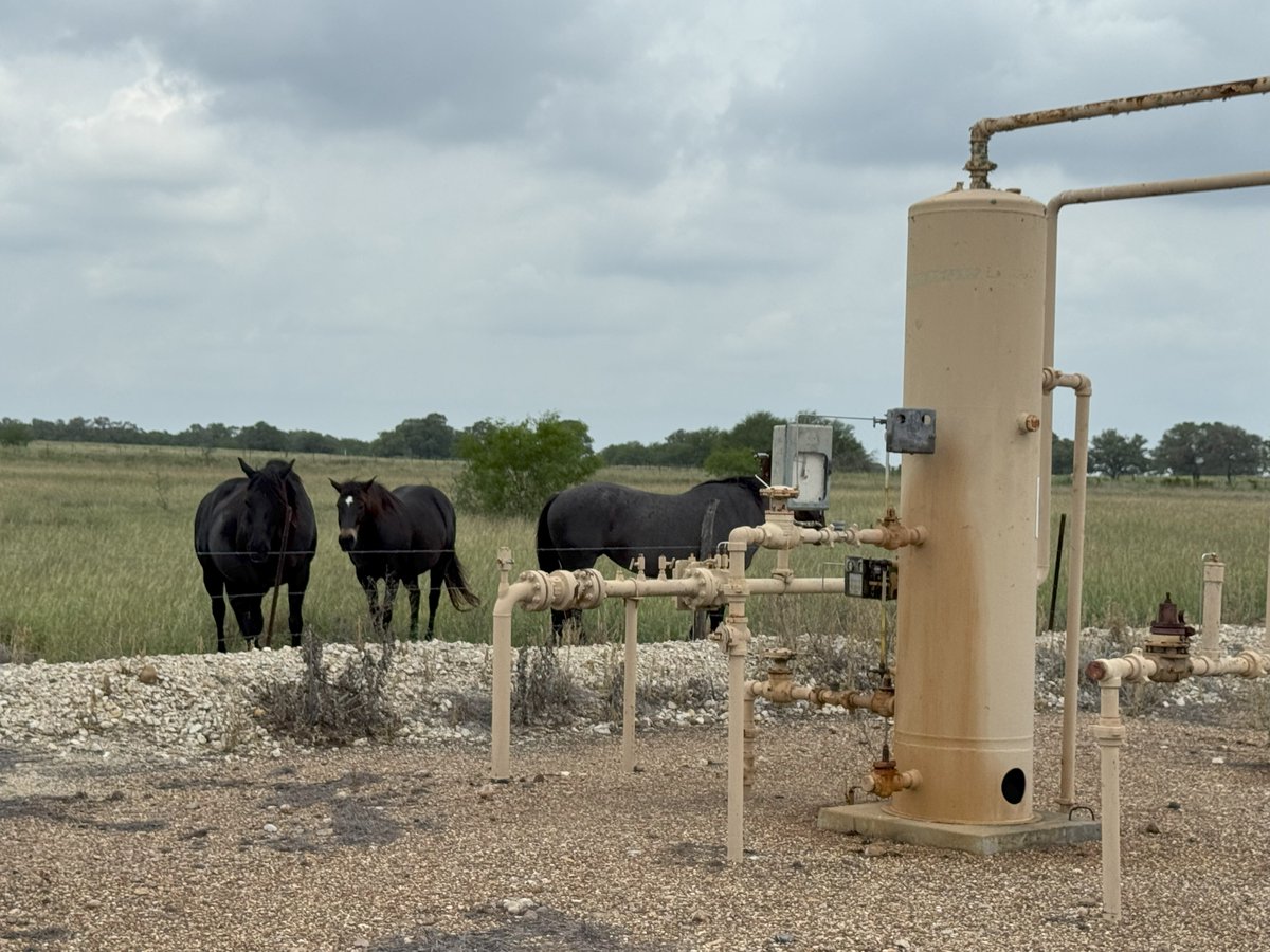 RWHopper's tweet image. Anyone have used or surplus TotalFlows? Needing 6 XFCs or XRCs. Please don't make me keep using Barton charts.