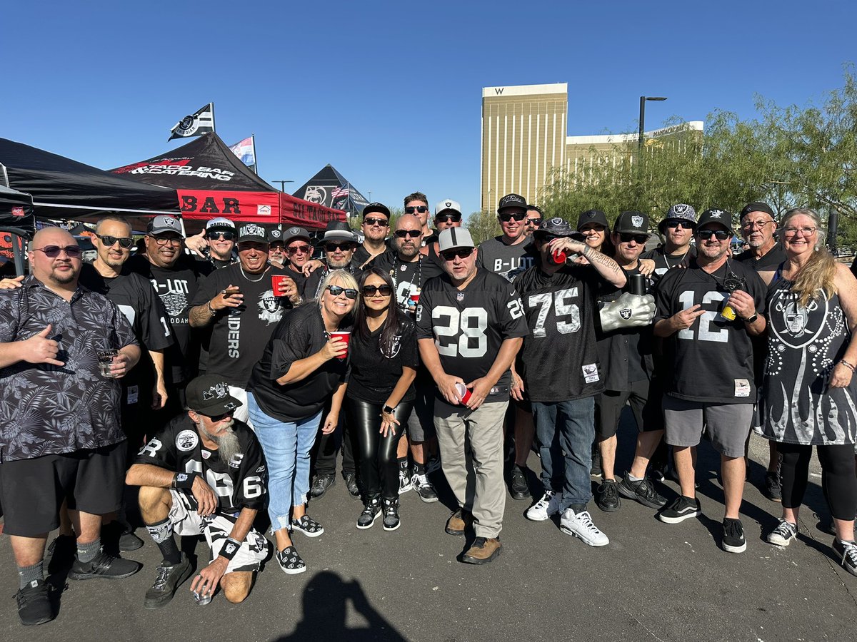 Blot Bruddahs tweet media