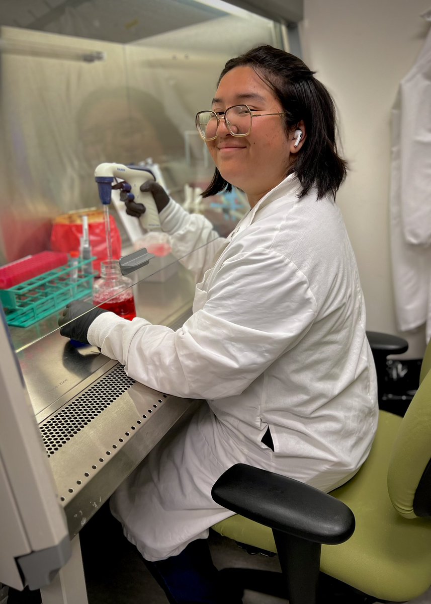 Congratulations to Danica Gonzalez (MCDB ’26) for receiving a USC Provost’s Undergraduate Research Fellowship! 🌟 #uscstemcell #ronglulab #usc #fighton