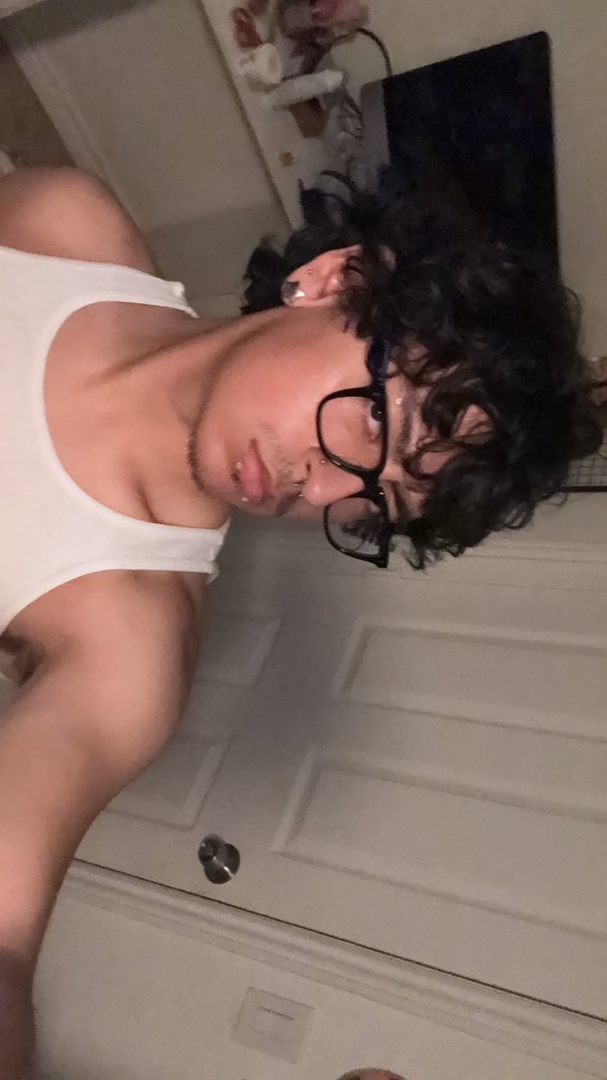Gay_nymph:u (@decaying_damien) on Twitter photo 