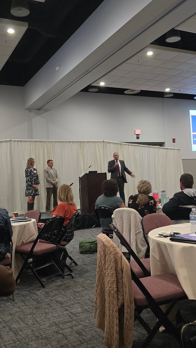 CHS_WorkForce's tweet image. Great Day for the Appalachian STEM Collaborative to kickoff!!
@school_caldwell