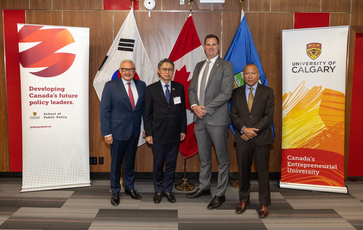 Yesterday, we marked 10 years of the Korea-Canada Free Trade Agreement (KCFTA) with <a href="/MofatVancouver/">주밴쿠버총영사관 Korean Consulate in Vancouver</a> celebrating a standout trade success thus far and exploring future opportunities to bolster trade in an uncertain global landscape.

Read the story here: policyschool.ca/news/conferenc…