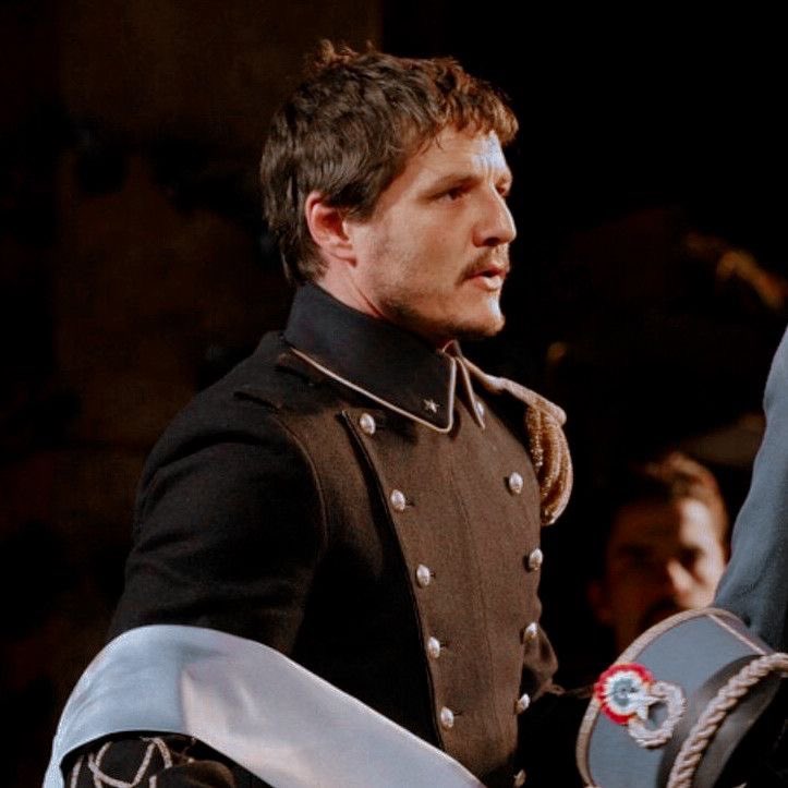 Day one of asking pedro to go back to theatre cause i need to see him on stage