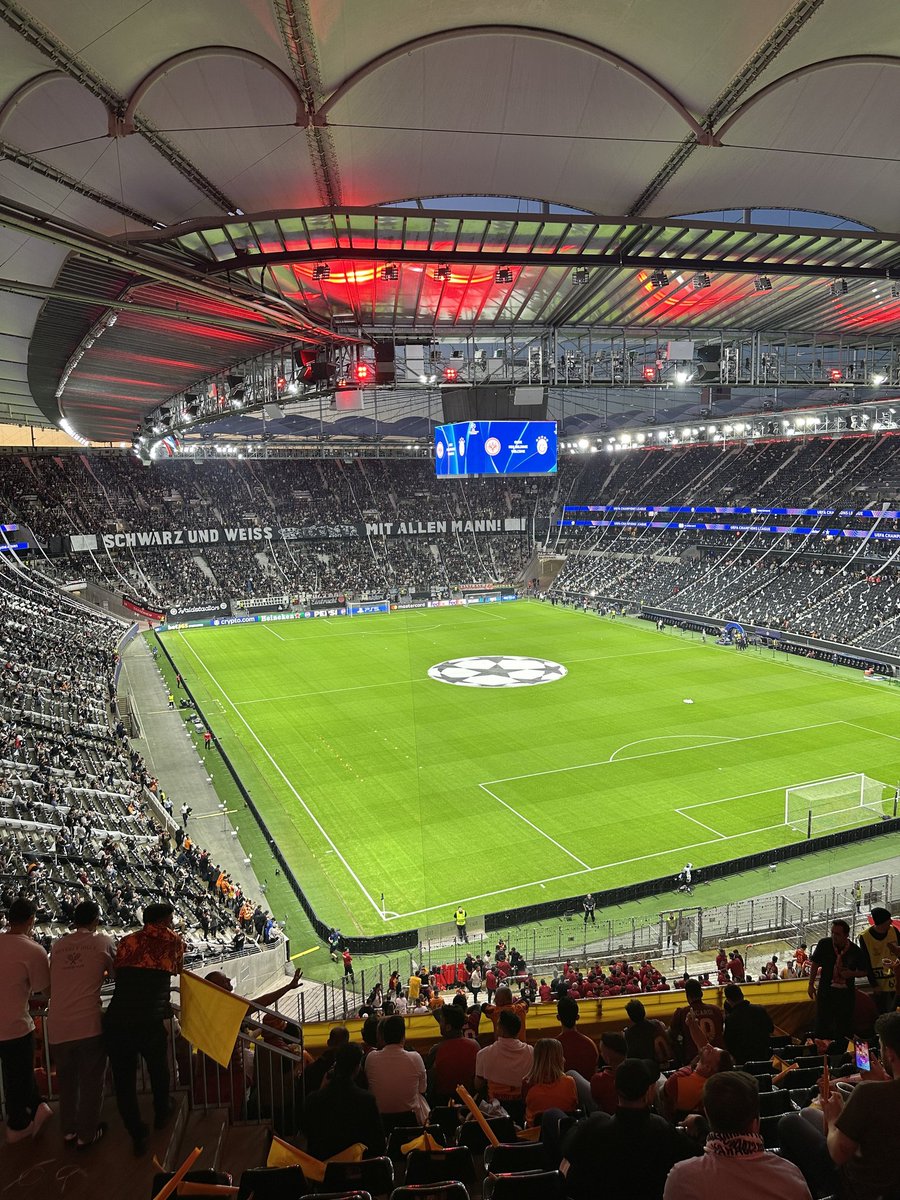 İNNA FETAHNA LEKE FETHAN MUBİNA 

Frankfurt - Galatasaray
