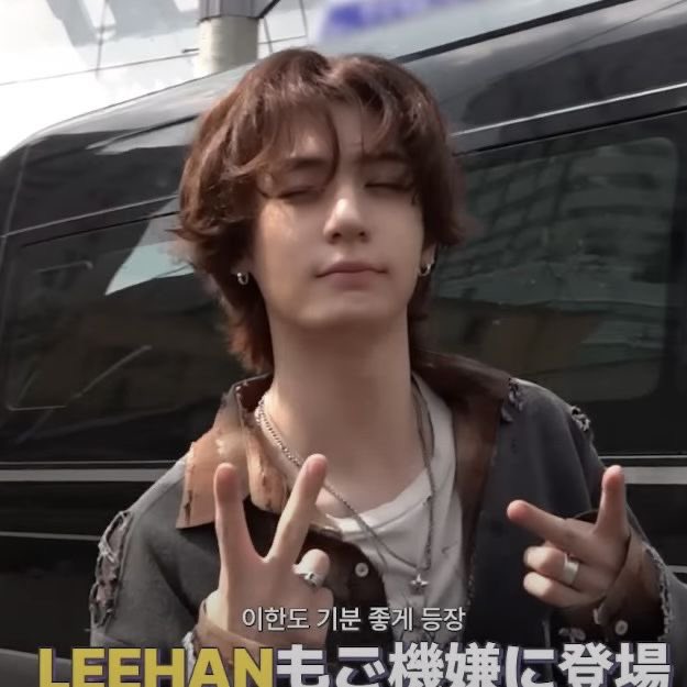 what’s he this pretty for