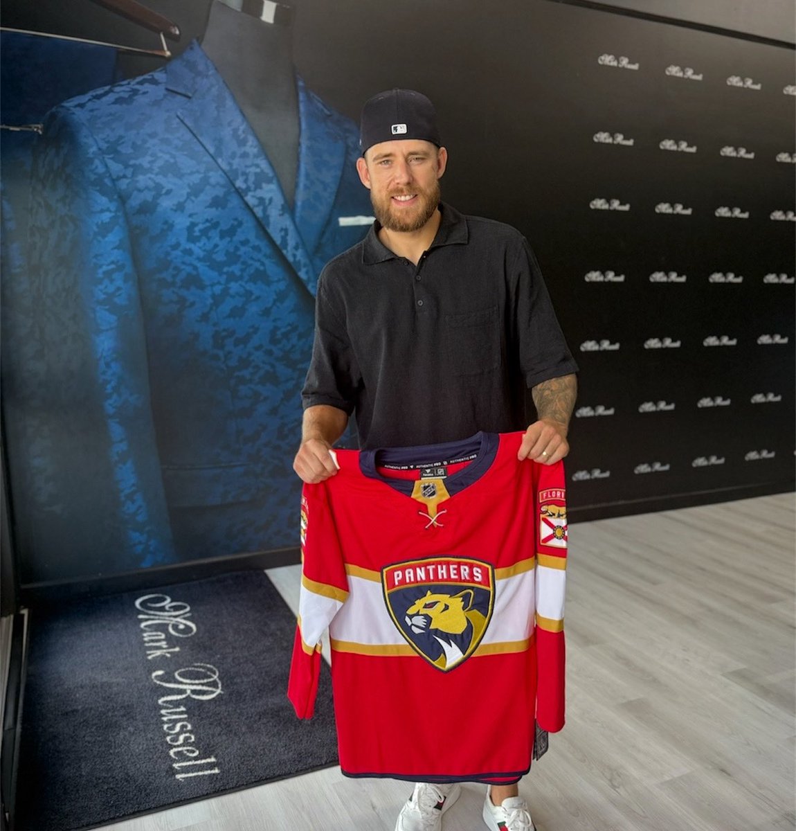 Stanley Cup Champion AJ Greer stopping by Mark Russell Custom Clothing to get ready for the season in style <a href="/NHL/">NHL</a> <a href="/FlaPanthers/">Florida Panthers</a>