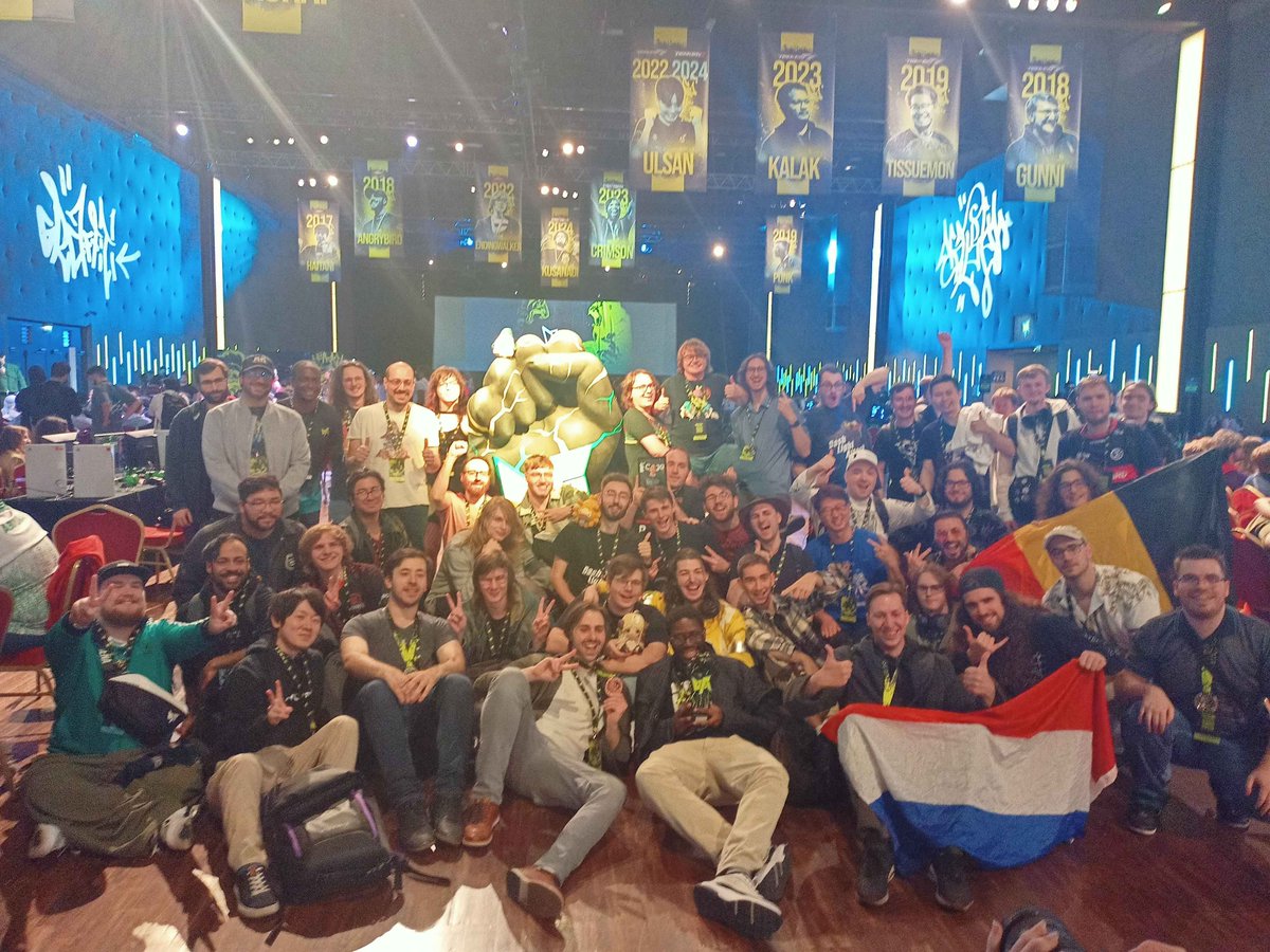 ASW_official_EU's tweet image. A little view of some of the European Tour Stops for Arc World Tour 25-26

Could you guess the countries in each photo? Did you visit Europe this year?

#AWT25_26 #GGST #GBVSR #UNI2