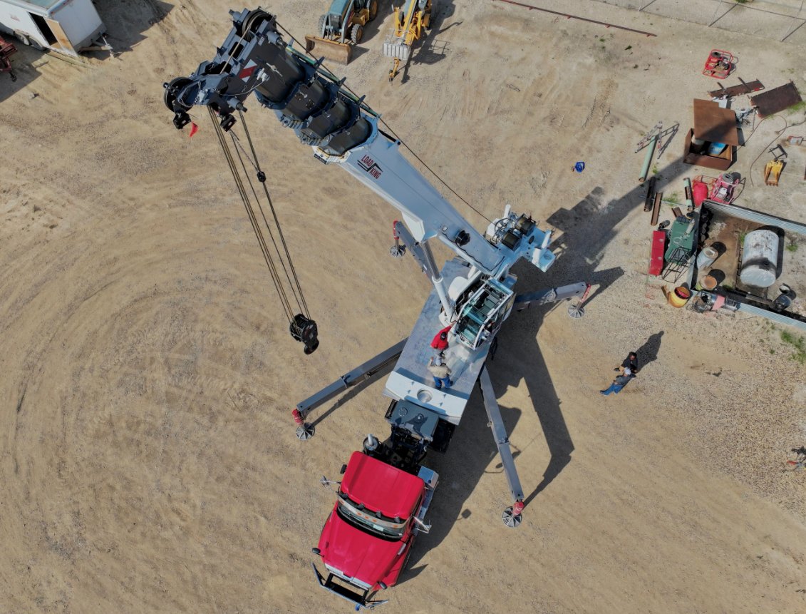 Beautiful day in Perryton, TX delivering this Load King 60-150 Boom Truck! Nothing beats walking our customer through all the operation tips for safe, efficient use.

Big thanks to our Load King team for another smooth handoff. Here's to many productive hours ahead! 💪

Load King