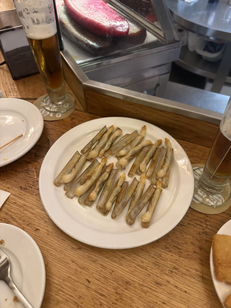 lacomoderdeval's tweet image. el vaso de oro, barcelona