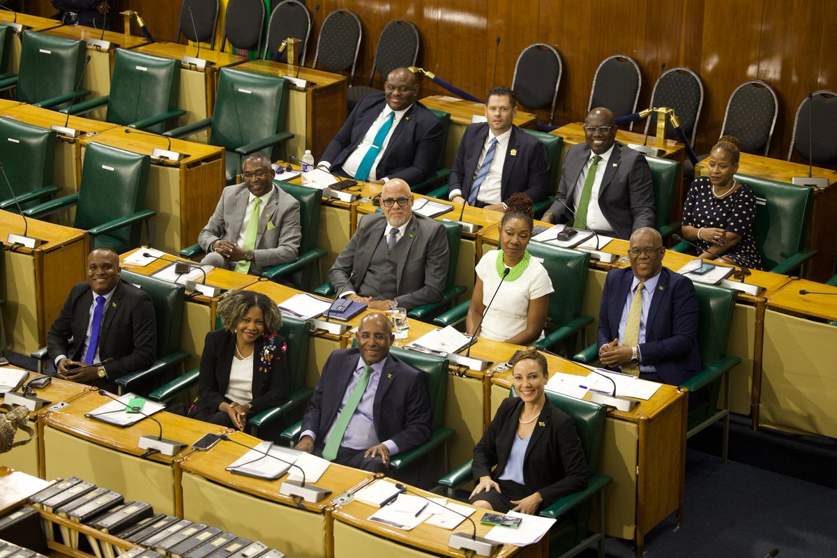 AbkaFitzHenley's tweet image. Deeply honoured to be sworn in to serve a second term as Senator in the Jamaican Parliament.

Grateful for the confidence reposed in me by Prime Minister, Dr. the Most Honourable Andrew Holness.

I remain fully committed to serving the best interest of the people of Jamaica. 🇯🇲…