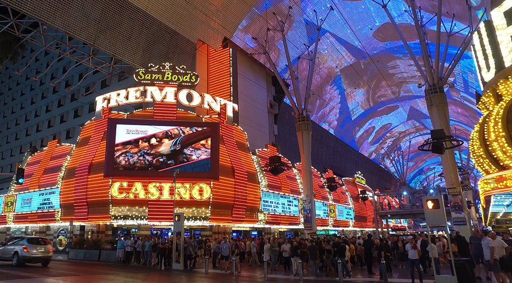 SureCall tweet media