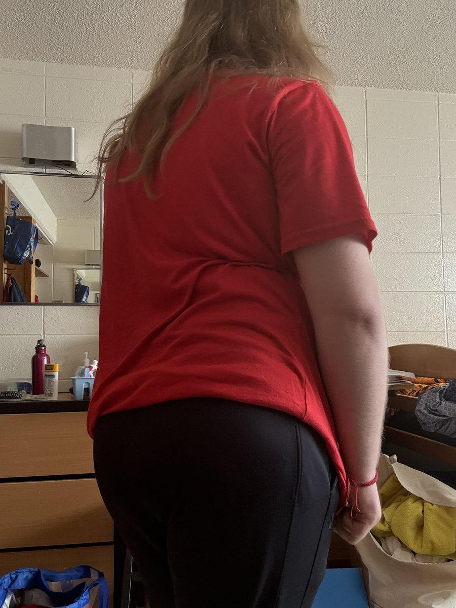 ModellaJOS's tweet image. nsfw intro 

19
libra 
christian 
virgin
content seller
lookin for moot and buyers 

like n retweet to become moots #nsfw #nsfwtwt 
sub to my OF to see this teen bussy
onlyfans.com/baydelfdivo