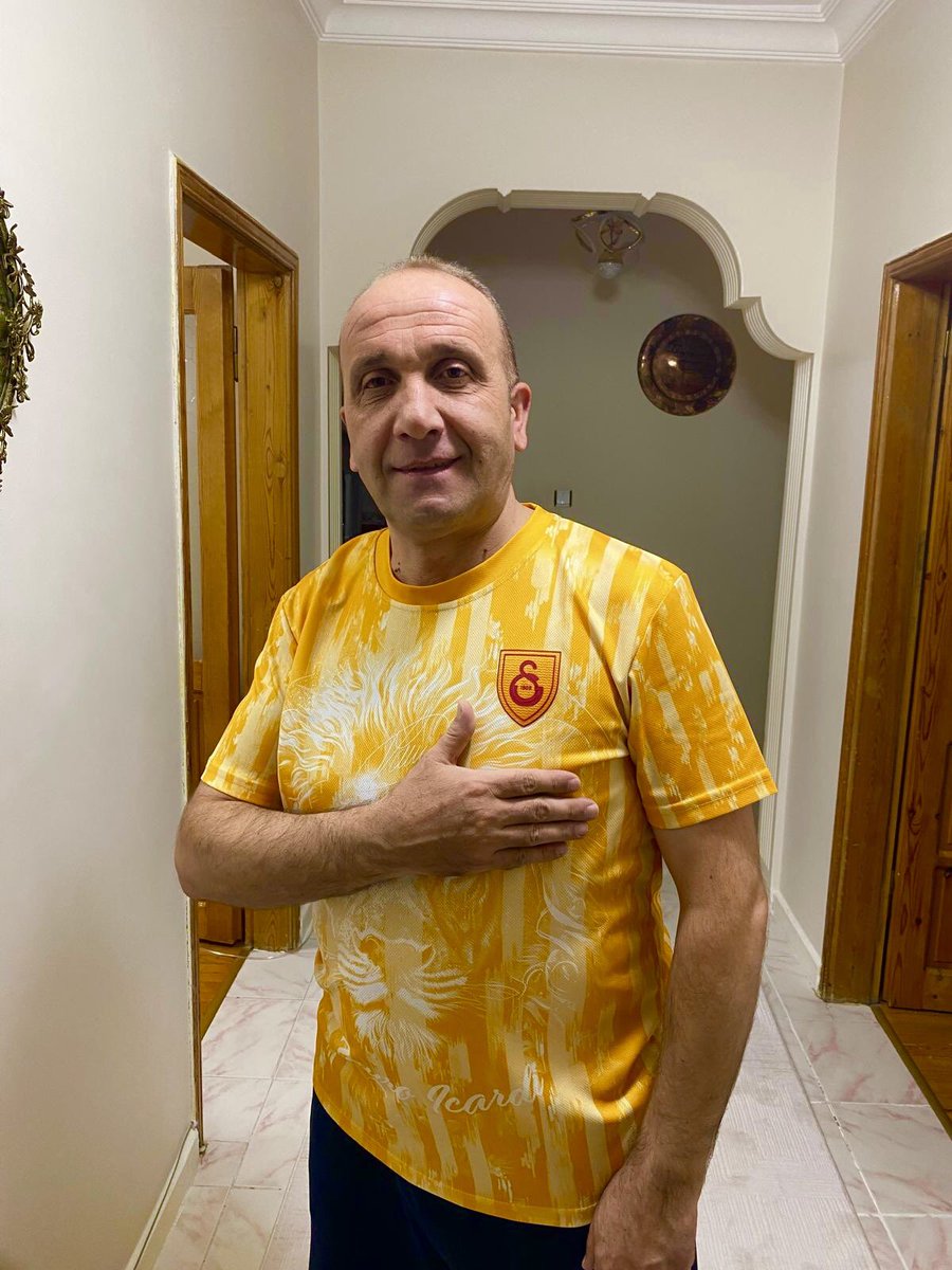 #ChampionsLeague🇹🇷💛❤️🦁🏆

Baba Sinan 🙋