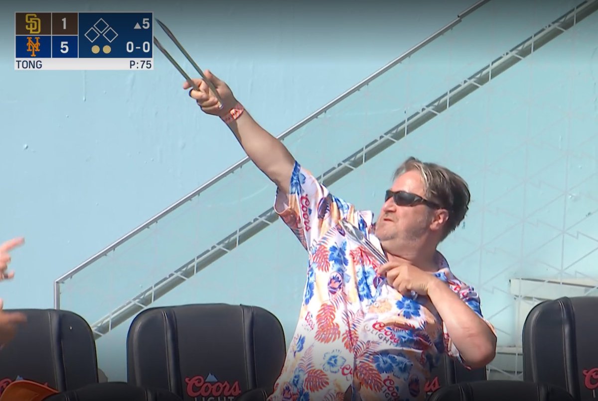 TONG GUY ROCKS <a href="/Mets/">New York Mets</a>