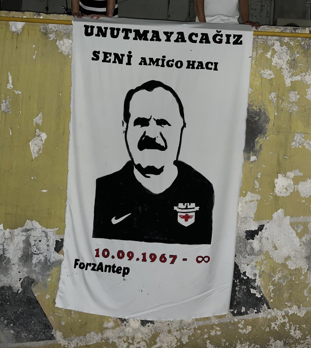 UNUTMAYACAĞIZ SENİ 
A M İ G O   H A C I  ♾️

#ForzAntepGrubu