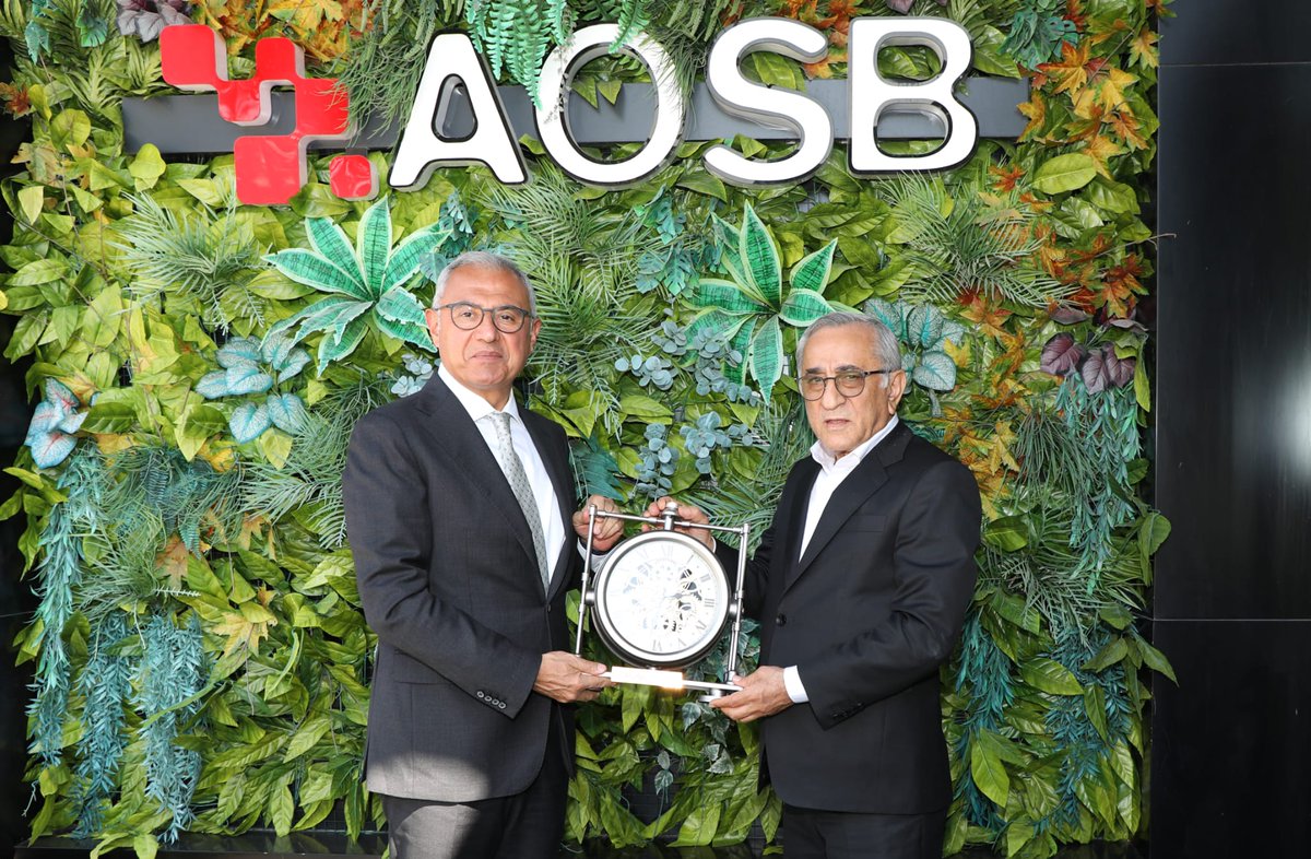 Yön.Kur.Bşk. Suat Öztürk Adana Hacı Sabancı OSBYönetim Kurulu Başkamı Bekir Sütçü'yü ziyaret etti. Gerçekleştirilen ziyaretde Bekir Sütçü Yönetim Kurulu Başkanımız ile birlikte Adana Hacı Sabancı Organize Sanayi Bölgesi tesislerinde incelemelerde bulundu.