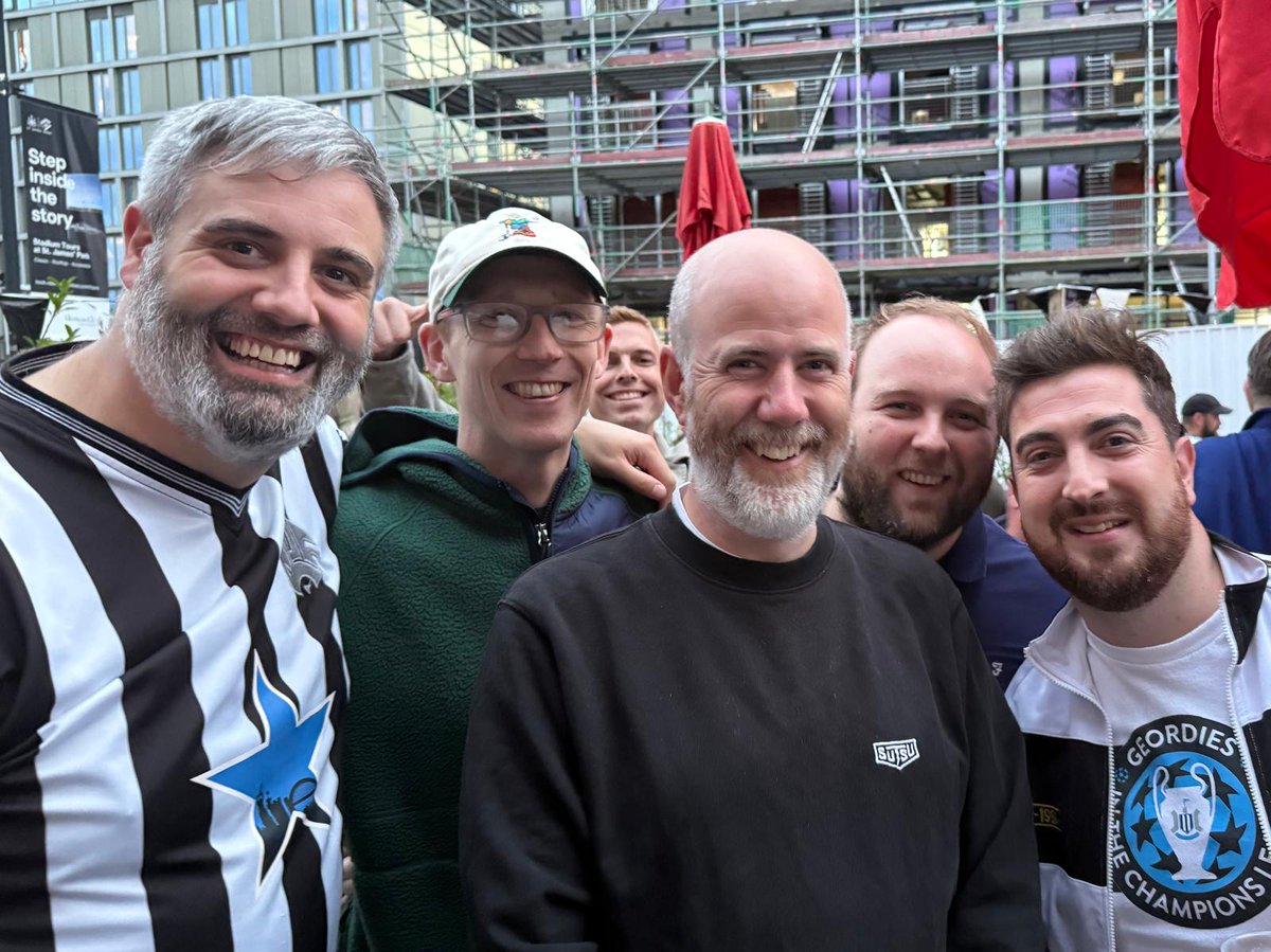 True Faith Ultras are out in force! 💪

<a href="/AddingRandomWit/">Adam Widdrington</a>
<a href="/SamJDalling/">Sam Dalling</a> 
<a href="/smord84/">Stephen Ord</a> 
<a href="/bjwade3/">Benjamin Wade</a> 
<a href="/SimonCampbell11/">Simon</a> 

#NUFC | #NEWBAR