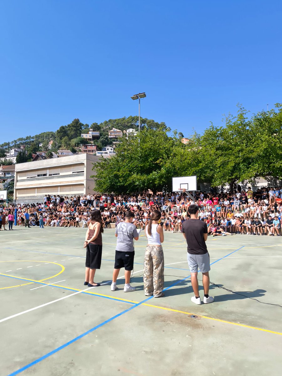 Institut Vall d'Arús tweet media