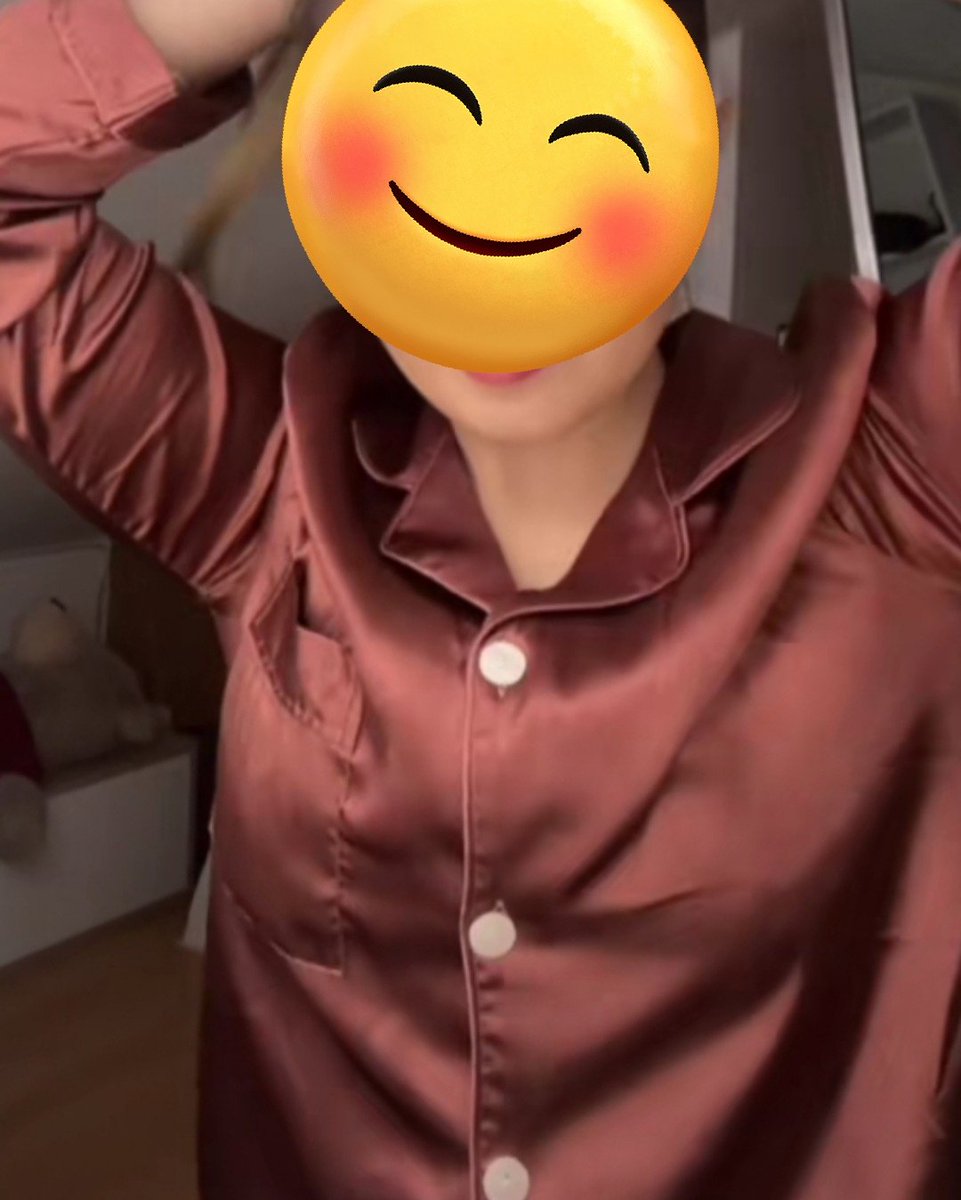 Ya / ya / ya / ufaktannn yatis hazırlık...🦋🦋⏲⏰  iyi  gecelerrr..X ailesi....🕤💋💋💋