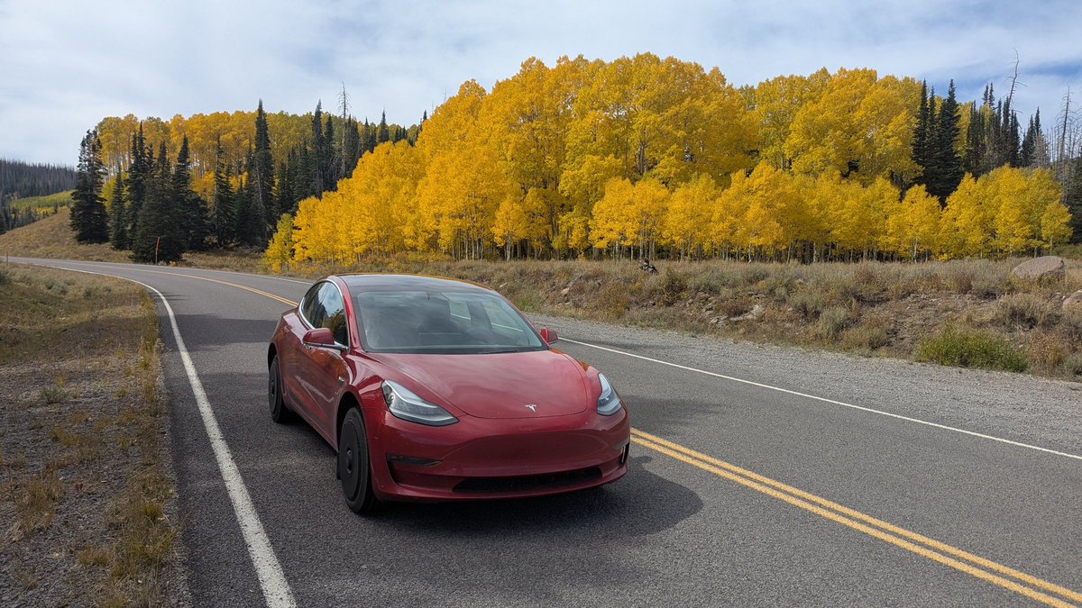 UtahRally's tweet image. The Aspen trees are entering peak color in Southern Utah.

We will be celebrating Sun Day with an EV rally on UT-12 between Bryce Canon National Park to Capitol Reef National Park.