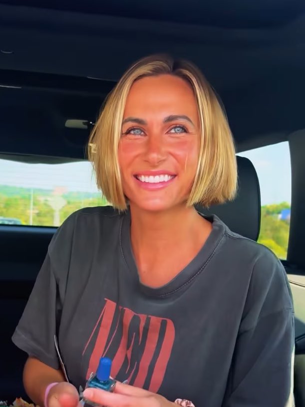 | Barbøra ✨ you are all so important | tweet media