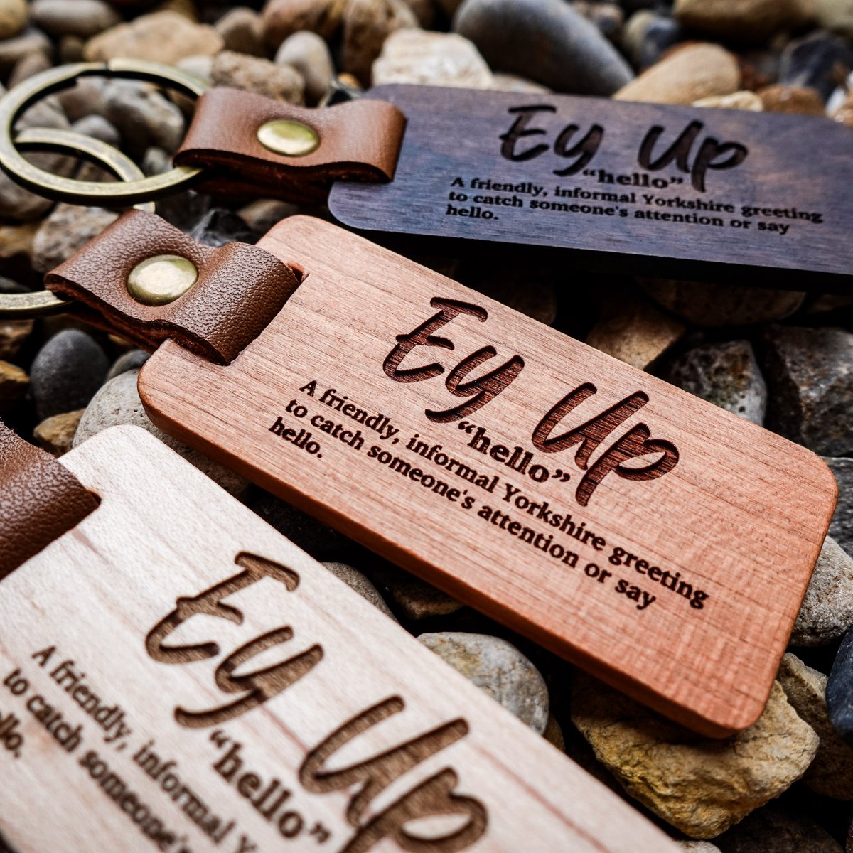 "EY UP!" 🔑😂

Yorkshire sayings on a keyring – laser engraved and proper funny.

👉 elliebeanprints.co.uk/products/funny…

#yorkshire #yorkshirelife #yorkshirequotes #yorkshiregifts #engravedinyorkshire #smallbusinessuk #yorkshirehumour