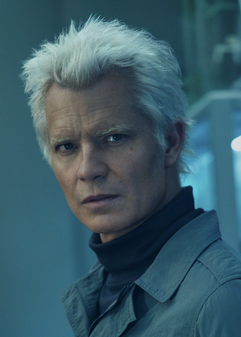 Il y a plein de personnages hyper intéressants dans la série, mais ces deux-là fascinent dans chacune de leurs apparitions.

Pour moi ils font déjà partie des meilleurs personnages de la franchise Alien.