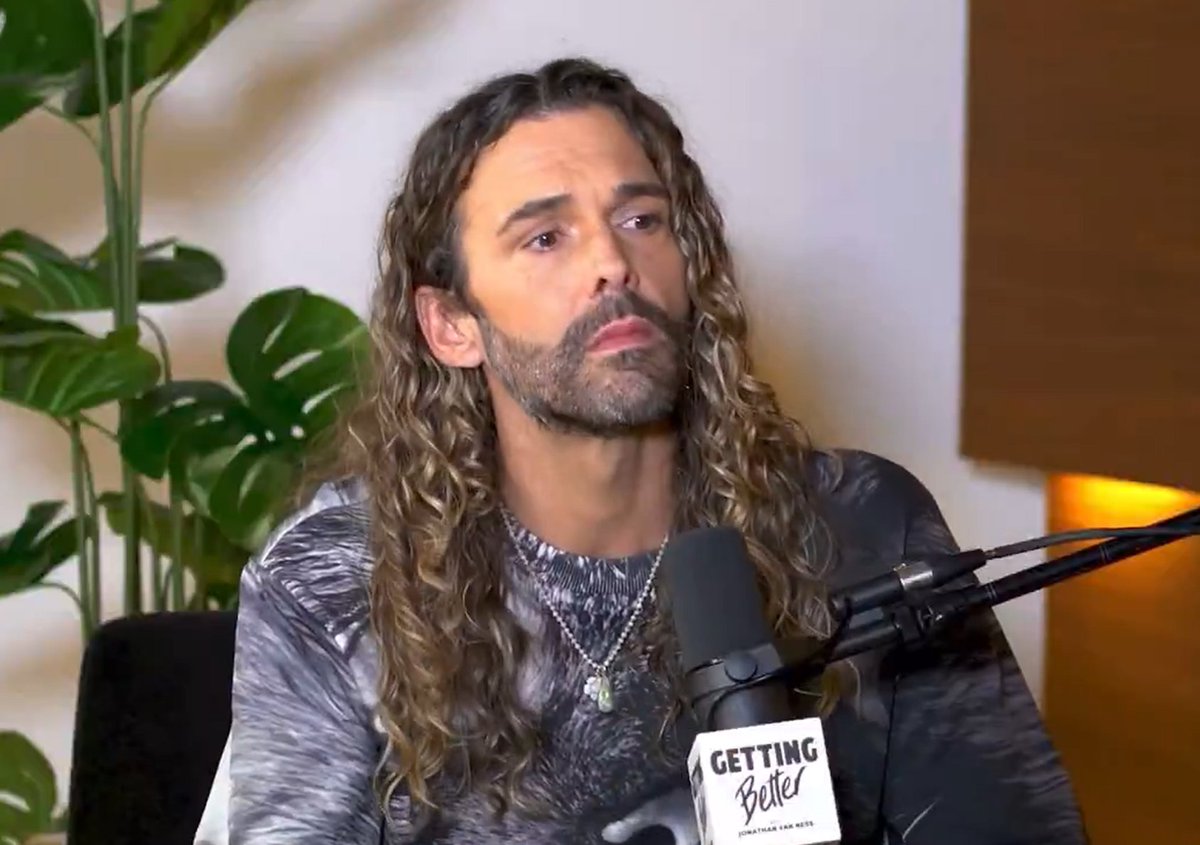 j4r0nR's tweet photo. @EndWokeness 😂🤣His face as he pretends that she just said something deeply profound. https://t.co/WLFh7c408Q