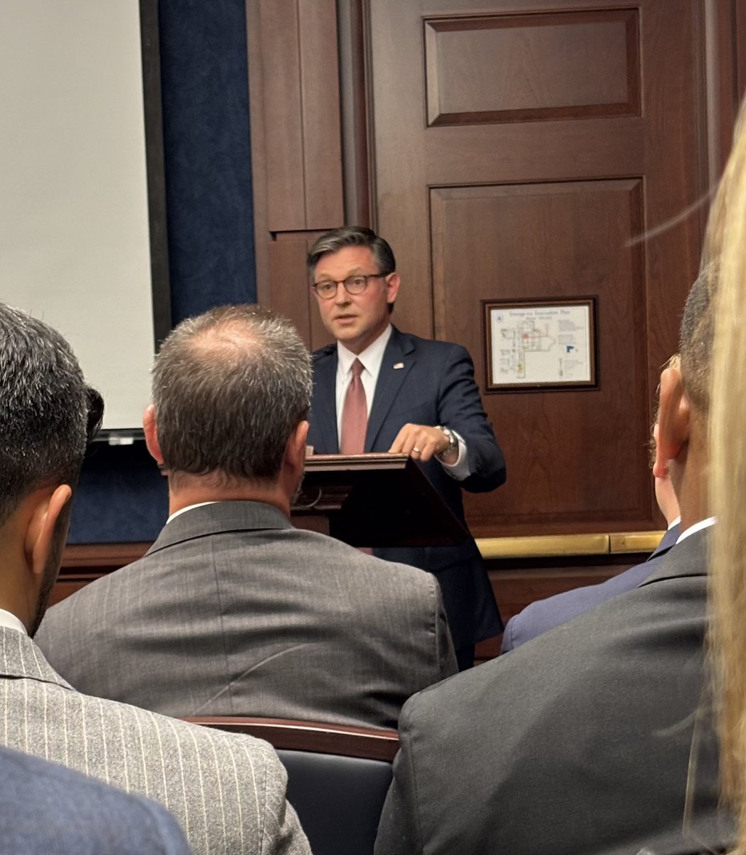 Comp_Nieshalla's tweet image. Day 4/5 takeaway from the National Debt Crisis Forum — @SpeakerJohnson likened our nation’s finances to a massive ship: turning takes time, but we must start now. Leaders face hard work ahead, and states’ support is the wind in their sails. #RestoreAmericasFiscalSolvency