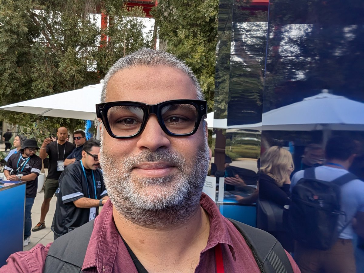 Finally had my demo with <a href="/Meta/">Meta</a> Ray Ban Display. The neural band is truly magical and glasses are quite comfortable during my short session. Super bright display