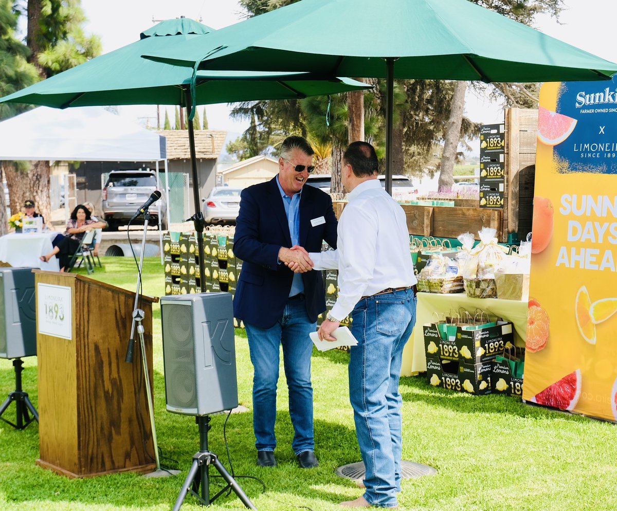 Putting the band back together, Limoneira and Sunkist will join forces to launch a lemon/citrus juggernaut. CEOs Edwards &amp; Phillips demonstrate their commitment. #sunkist 
#limoneira #citrus