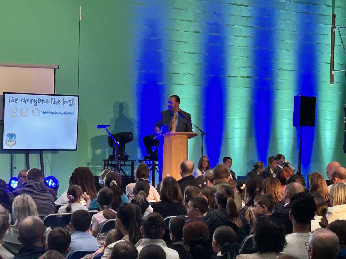 Our Open Evening was a huge success. Our students were a credit to us, thank you to all who attended and welcome to our new Headteacher Mr Lawes #buildingindividualgreatness #chesterfield365