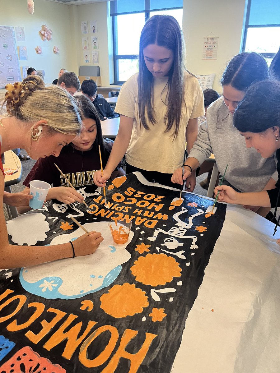 Julie Page tweet media