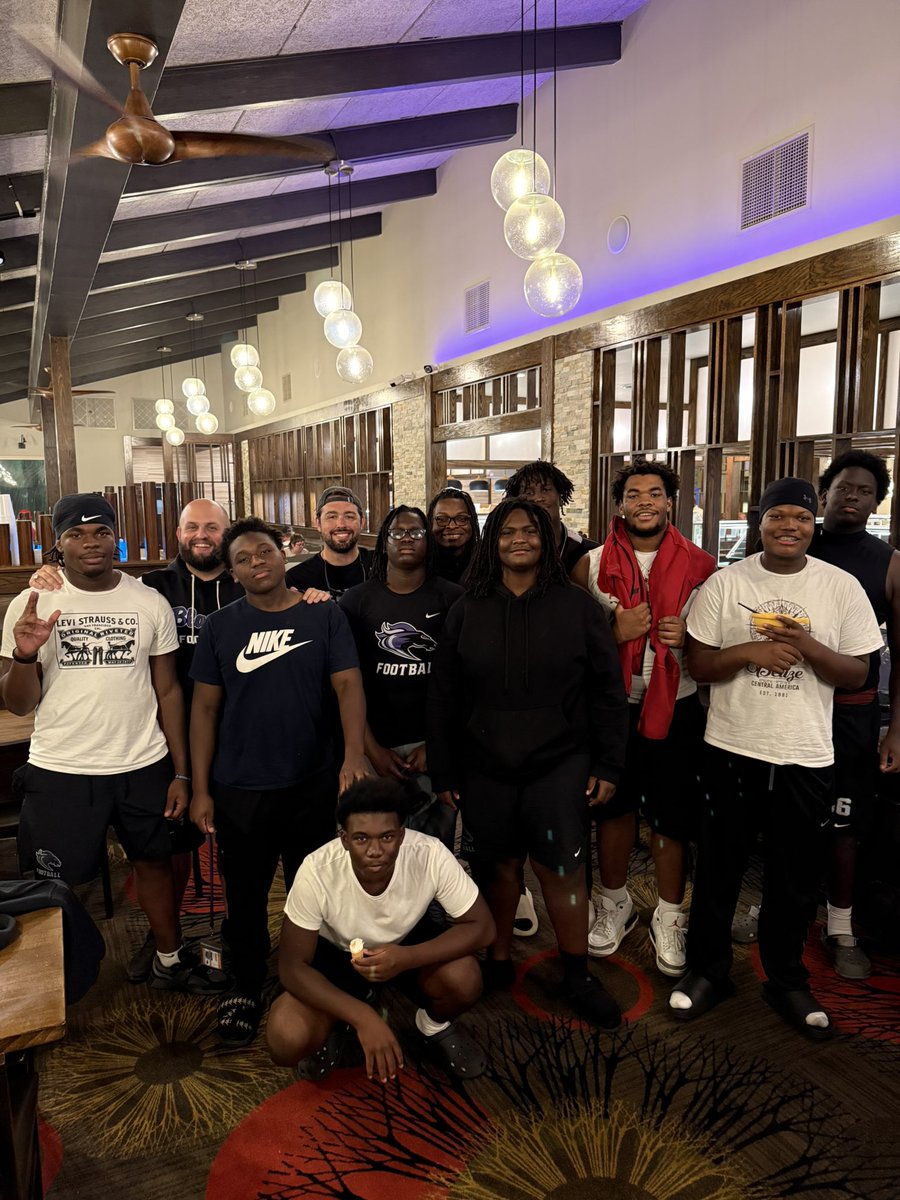 Adam Gamble (@coachagamble) on Twitter photo Our favorite bye week tradition: OL dinner. Love this group. <a href="/CoachJBAdams/">Bradon Adams</a> <a href="/RidgeViewF_Ball/">Ridge View Football</a> Our favorite bye week tradition: OL dinner. Love this group. <a href="/CoachJBAdams/">Bradon Adams</a> <a href="/RidgeViewF_Ball/">Ridge View Football</a>