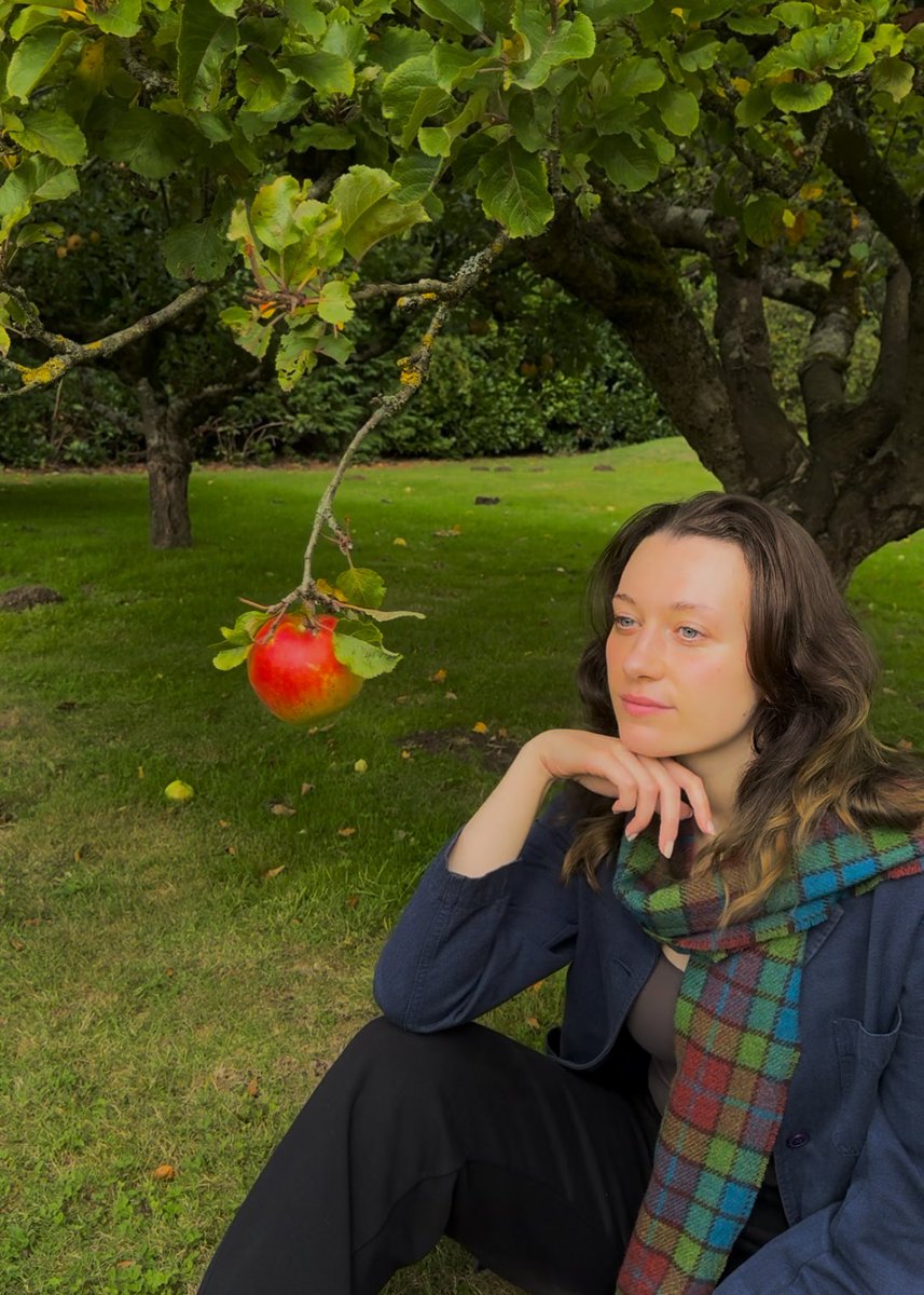 Scientists at Cambridge have reconstructed how Eve, the first woman created by God, may have looked like.