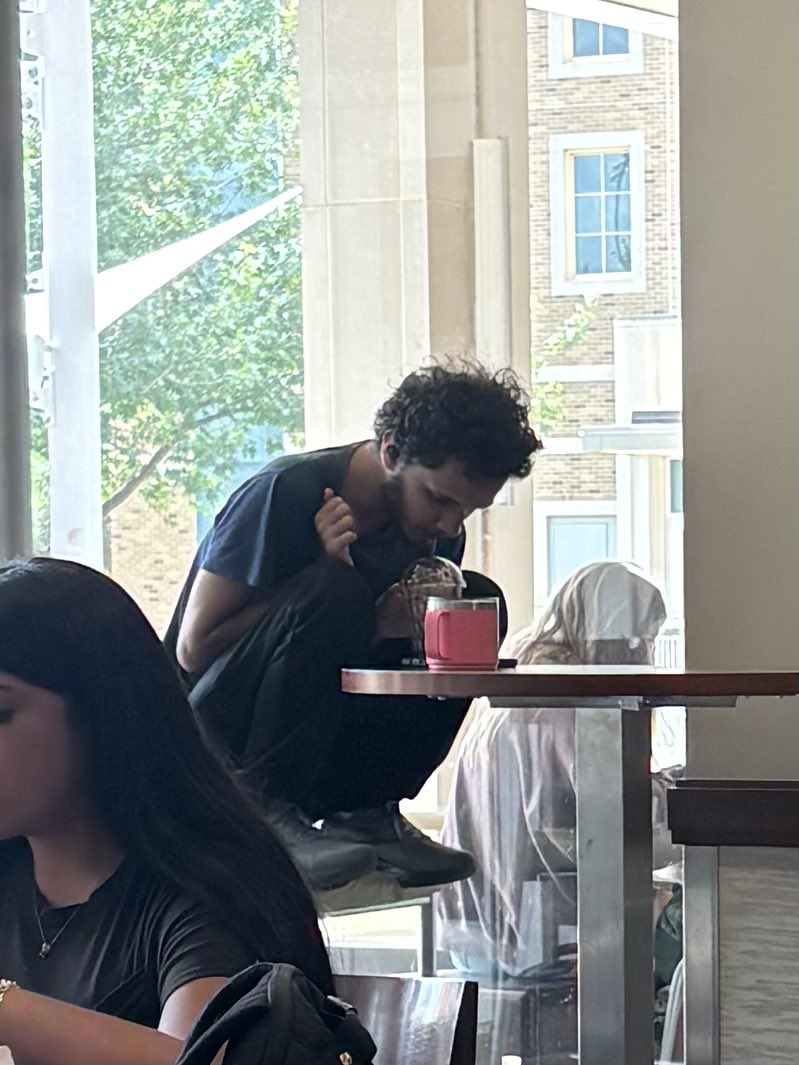 ToolFred's tweet image. Didn’t know Tech was admitting military aged males straight from the mountains of Afghanistan. 

#infedel #holywar #sleepercell