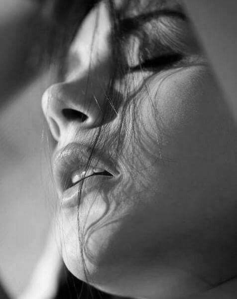 🔪🖤 Dive into the gritty world of #KinkNoir: buff.ly/GFJknEq 

Perfect for readers craving authentic #NOIR storytelling. 

#CrimeFiction #NeoNoir #Mystery #LGBT #Kink

Get the #KinkNoir series: