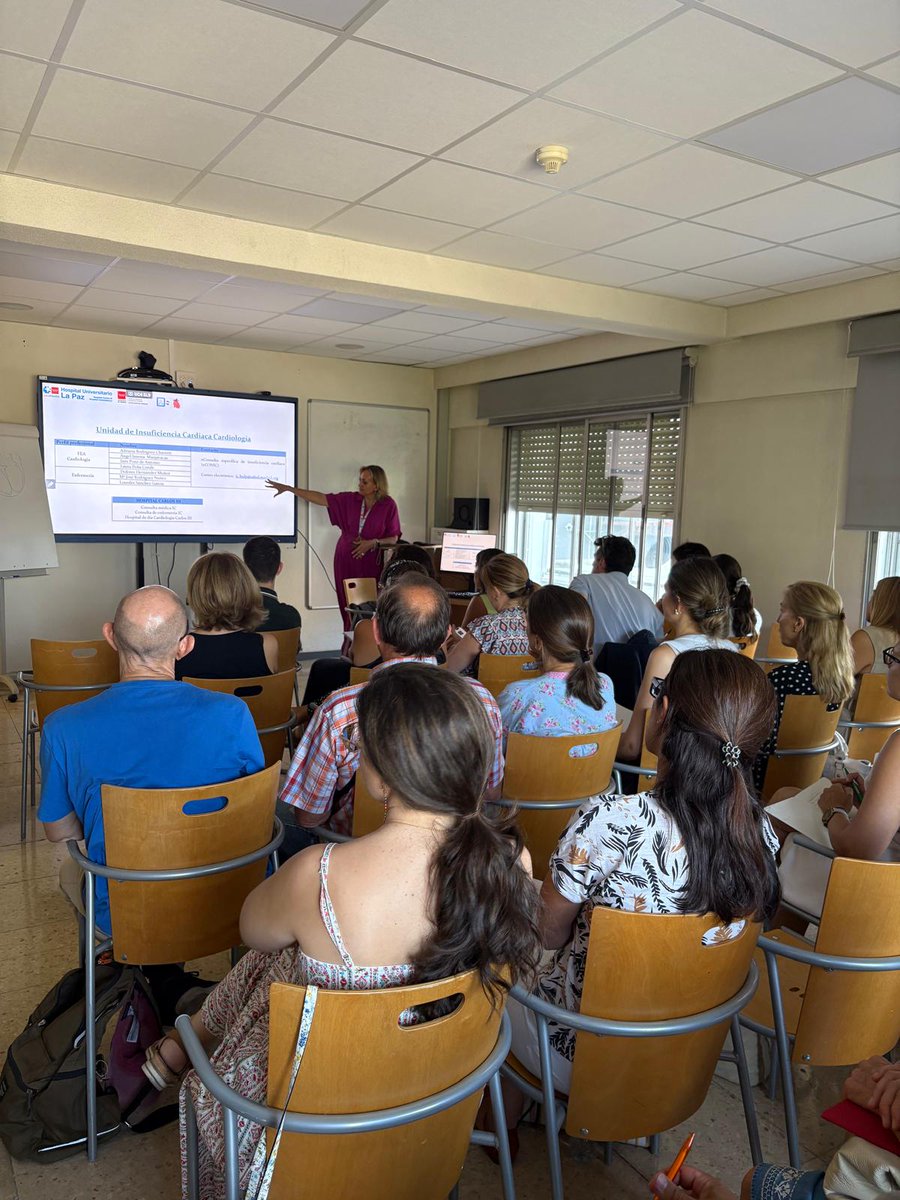 🚀 Arrancamos con éxito la 1ª edición del curso de Insuficiencia Cardiaca para Atención Primaria (FIC-AP) <a href="/CardioHULP/">Cardiología La Paz</a> 
Gran participación y nivel científico en este primer día.

¡Gracias a tod@s los asistentes por hacerlo posible! 
<a href="/inesponz/">inesponz</a> <a href="/adrianarchav/">Adriana Rodriguez Chaverri</a> #AzucenaSanz