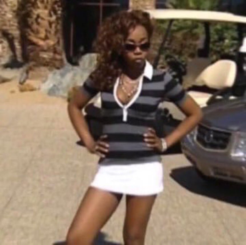 how it feels knowing i’m always the friend securing tickets for the gc…see you soon coachella