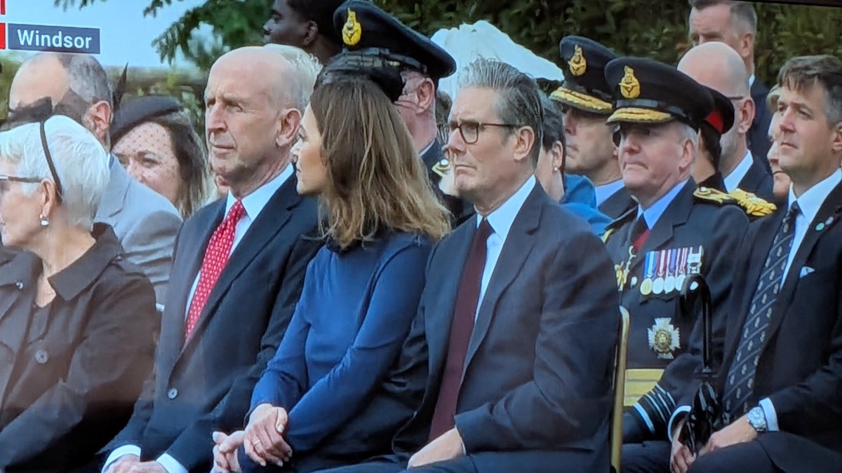 I feel sick looking at the lying face of Keir Starmer at the State visit of Donald Trump.
His smug face enjoying the pomp and splendour when he once called for the abolition of the monarchy, and the fact he lied to parliament over Mandelson. We MUST keep on the case.