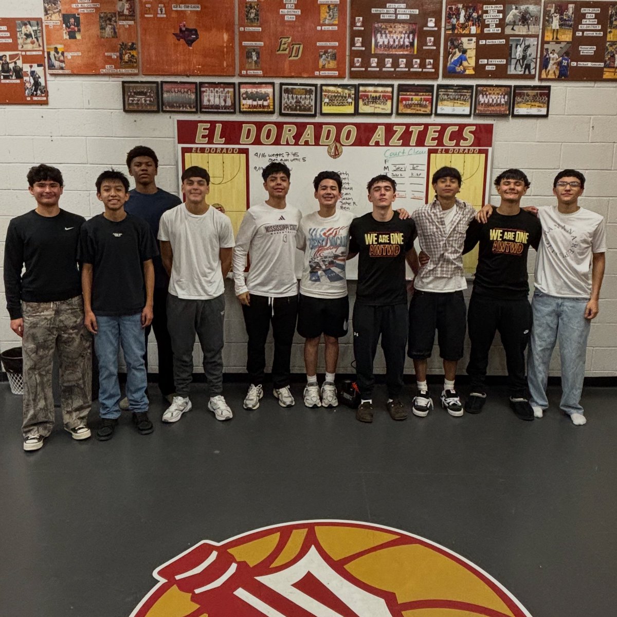 Congratulations to our guys: 

Joel, Jacob R, Seth, Ben, Jacob V, Anthony, Jason, Eli, Zander, and Ethan! 

All received all As on PR2! We’re very proud of our hard work and effort. 
We also had 8 student-athletes receive As and Bs.

#ClassroomBeforeLockerRoom

#AWTWD 🔺