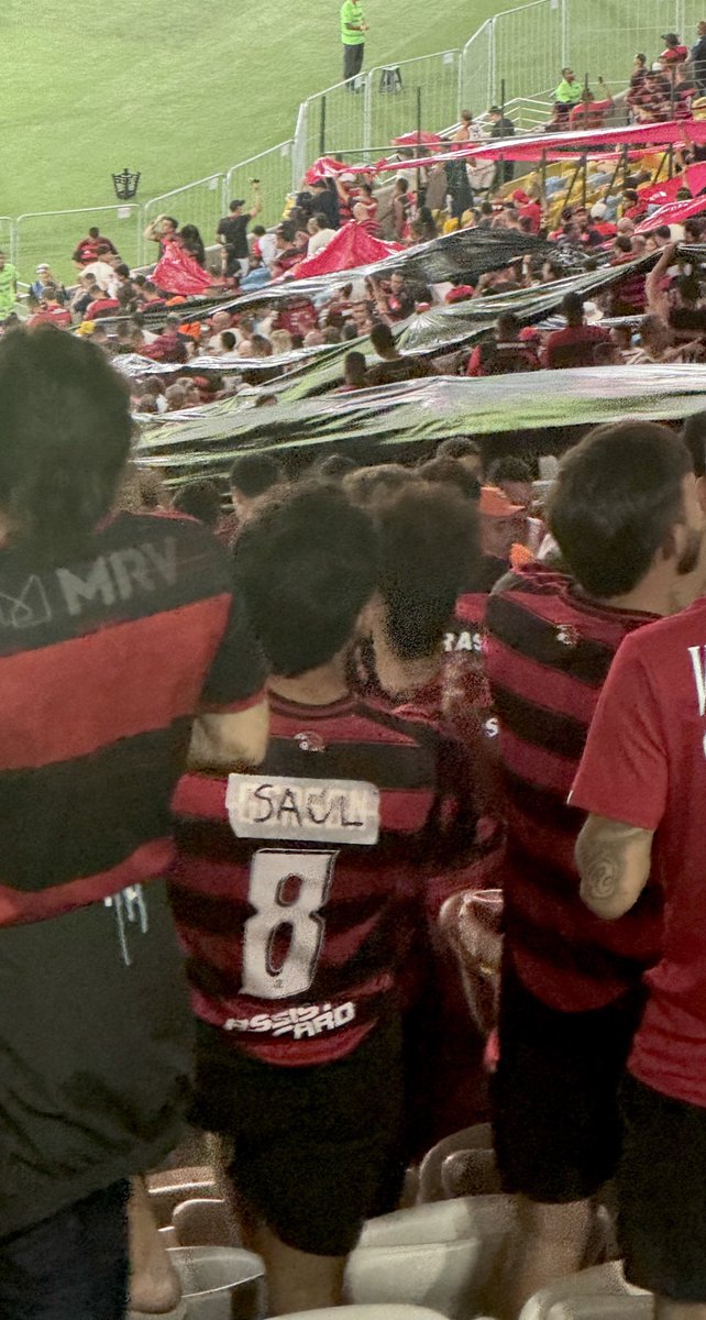 CRFMandy's tweet image. Ai é foda