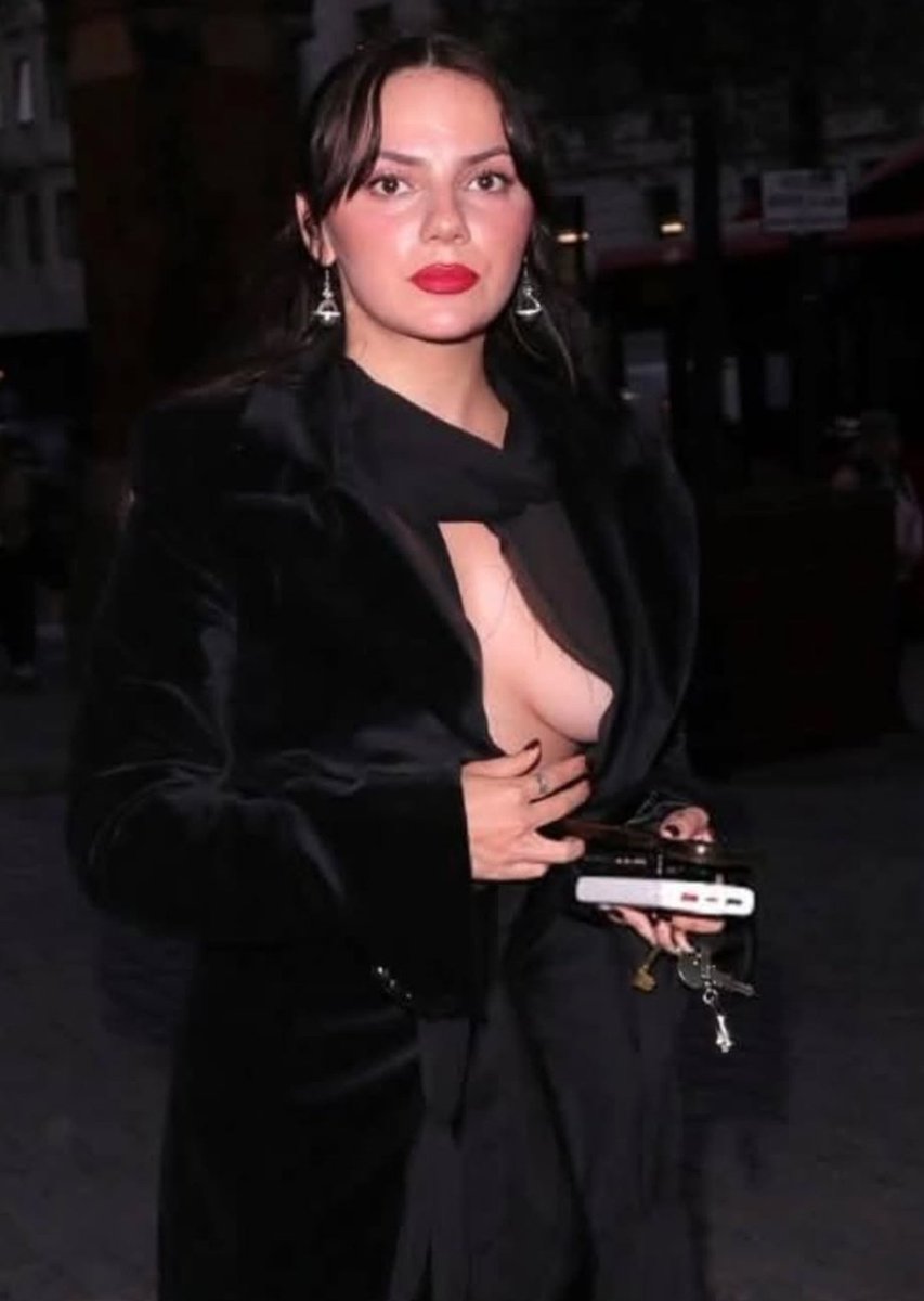 Celebsquad tweet media