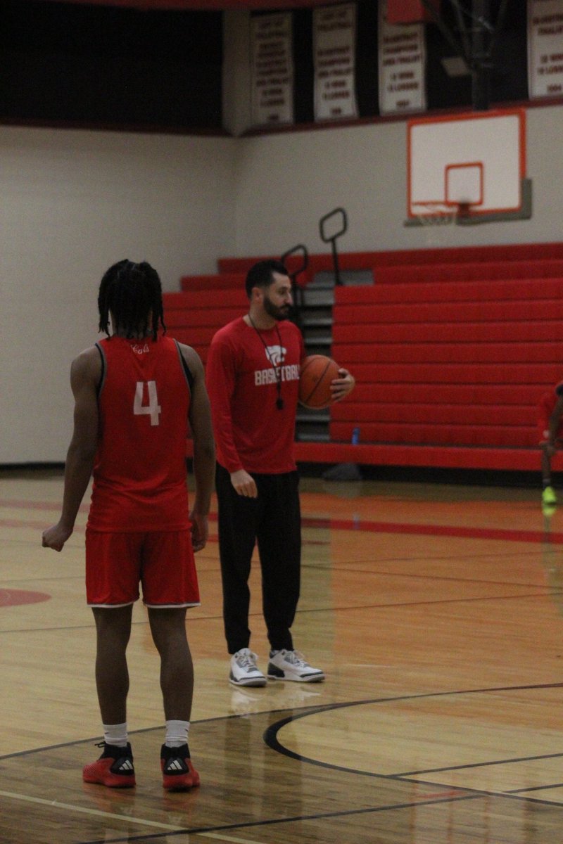 Ryan Croy tweet media