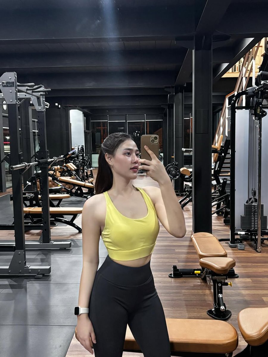 One day you will thank yourself for not giving up.