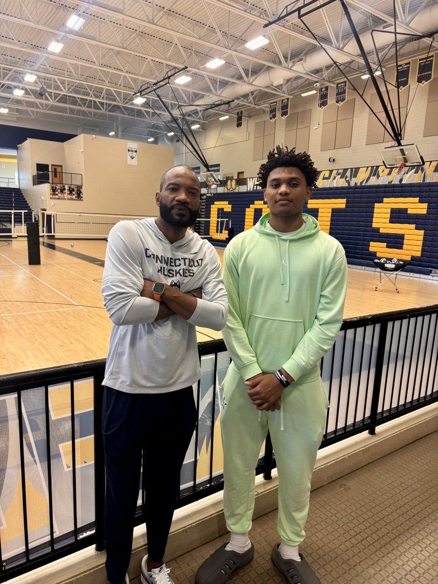 Colben Landrew the 4 ⭐️ phenom had another busy day at Wheeler High School starting with a visit from Louisville Head Coach Pat Kelsey and Assistant Coach Thomas Carr followed by Assistant Coach Ronnie Hamilton!!!! Later in the day UConn Assistant Coach Kimani Young stopped by